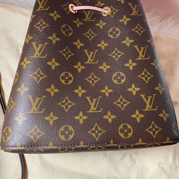 Noe Rose Poudre - Picture 5 of 11